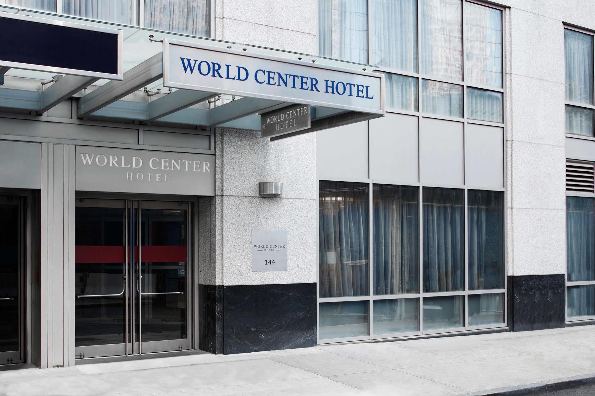 World Center Hotel Нью-Йорк Экстерьер фото